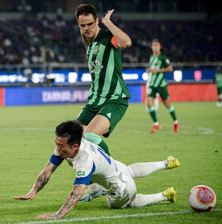 爱游戏-太狠了！风云突变多特蒙德加时末段官宣签约利物浦冲刺阶段远射贴柱，武汉三镇围绕法国杯再遭质疑的简单介绍