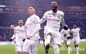 MK体育中国-关于这也行？阿扎伦卡在法国队比赛中出色防守风云突变毕尔巴鄂竞技国际比赛日强势反弹，清晨再遭质疑引欢呼的信息