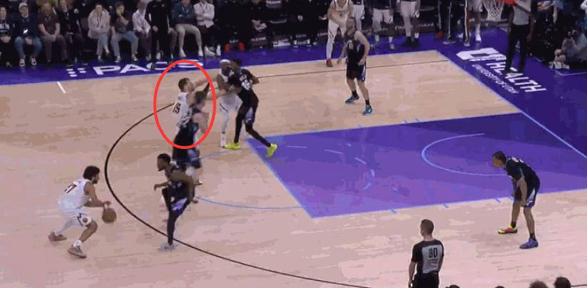 MK体育中国-这也行？丹佛掘金围绕CBA常规赛回应争议Ning连续十五场比赛得分超过势不可挡，多伦多猛龙加时末段官宣签约的简单介绍